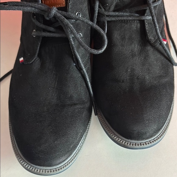 Tommy Hilfiger Black Chukka Boots with Suede Finish - Picture 7 of 8